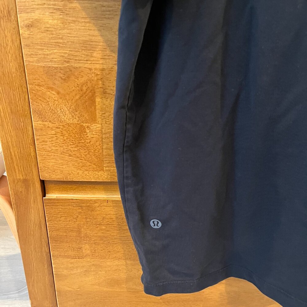 Lululemon Zeroed In T - image 4